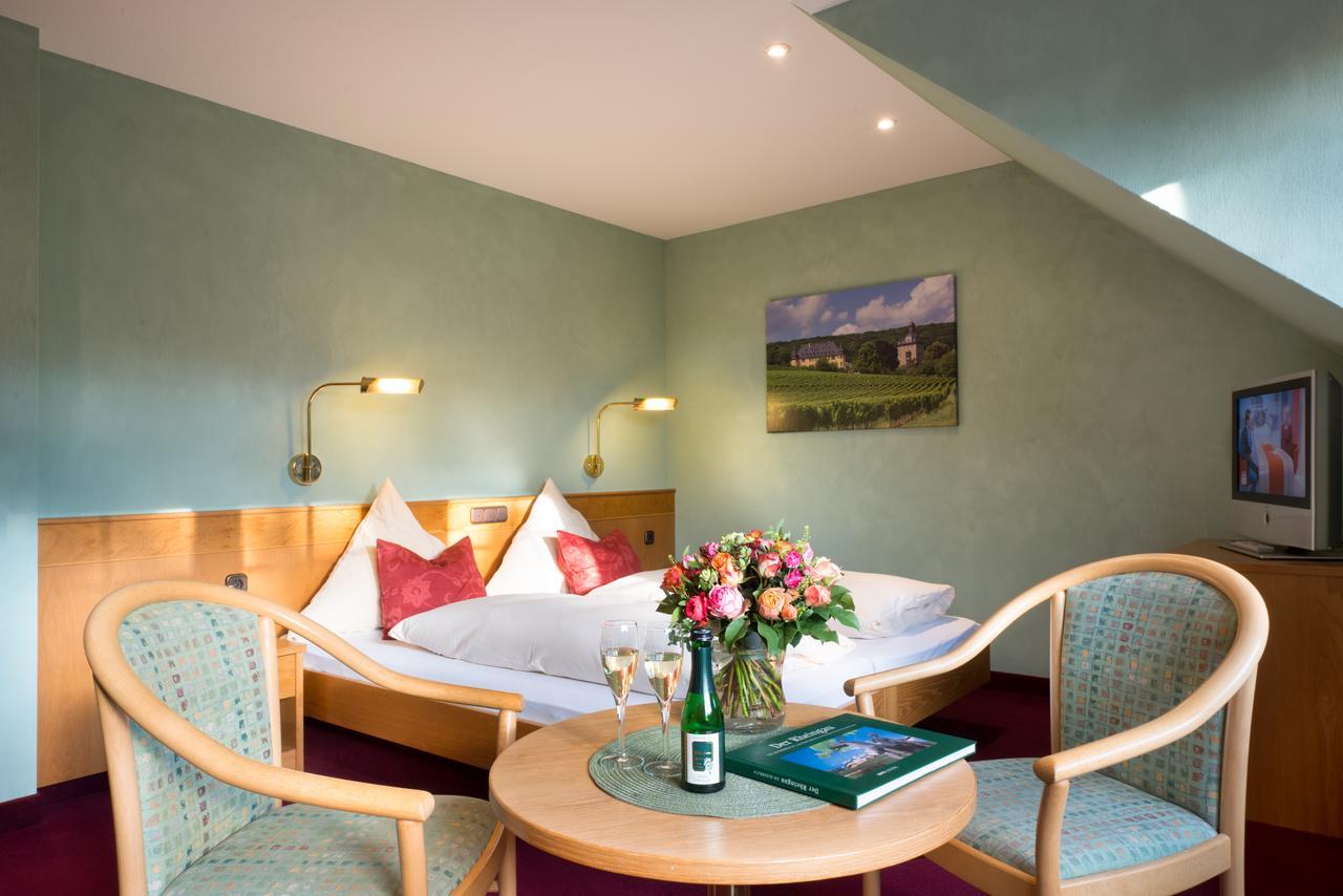 Weinhotel Offenstein Erben Eltville am Rhein Екстер'єр фото