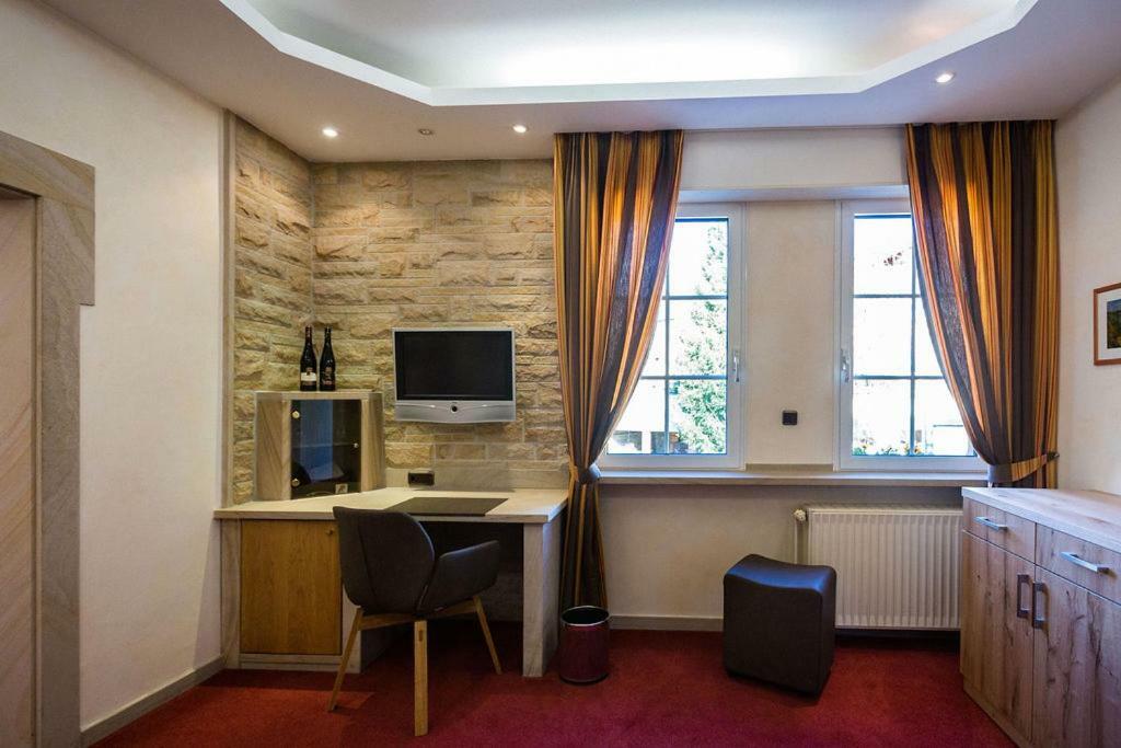 Weinhotel Offenstein Erben Eltville am Rhein Екстер'єр фото